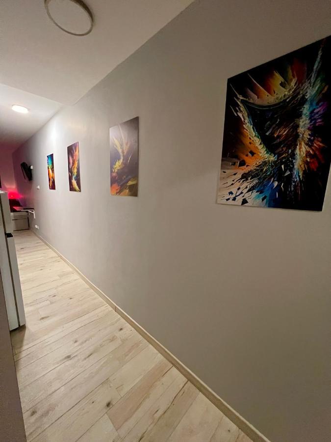 Apartamenty Koktajlove キェルツェ エクステリア 写真