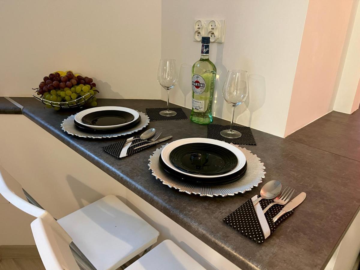 Apartamenty Koktajlove キェルツェ エクステリア 写真