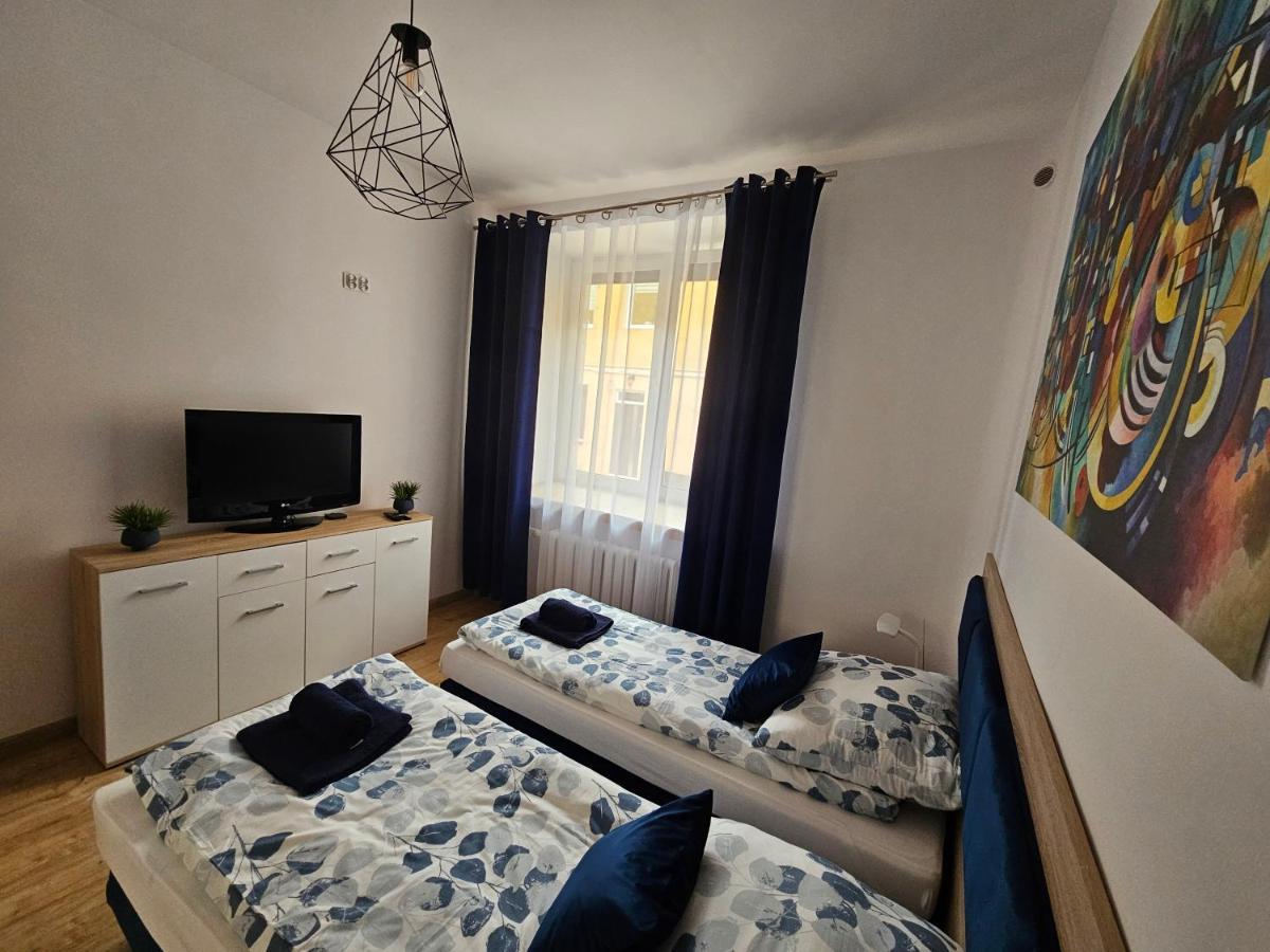 Apartamenty Koktajlove キェルツェ エクステリア 写真