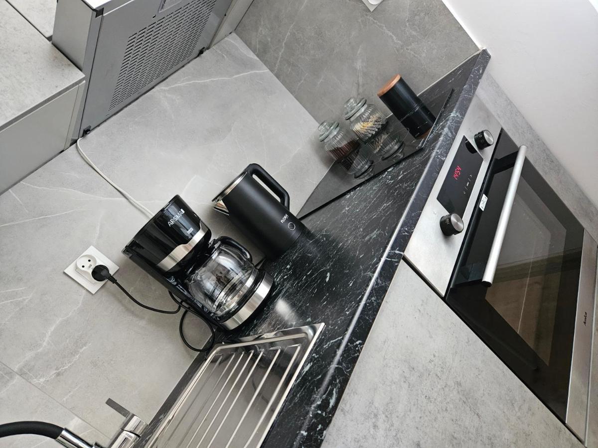 Apartamenty Koktajlove キェルツェ エクステリア 写真